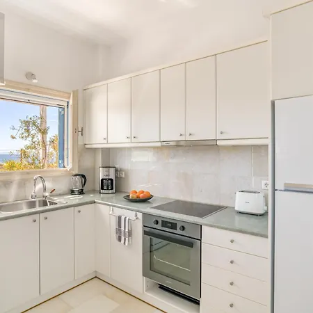 Alyki Sea View Holiday home *